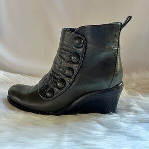Miz Mooz Nimah Wedge Boot